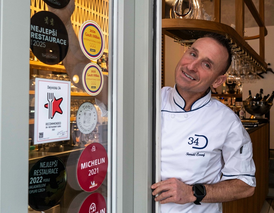 Dejvická 34 by Tomáš Černý